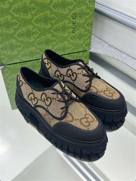 pantofi gucci